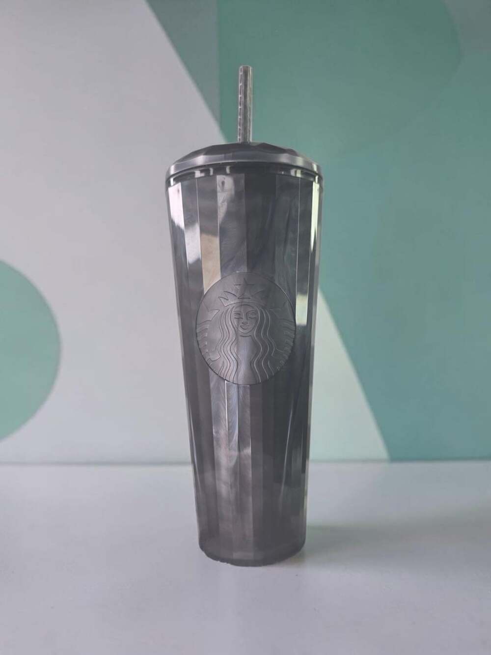Starbucks Cold Tumbler 24 OZ Black Pearl Marbled Pleated